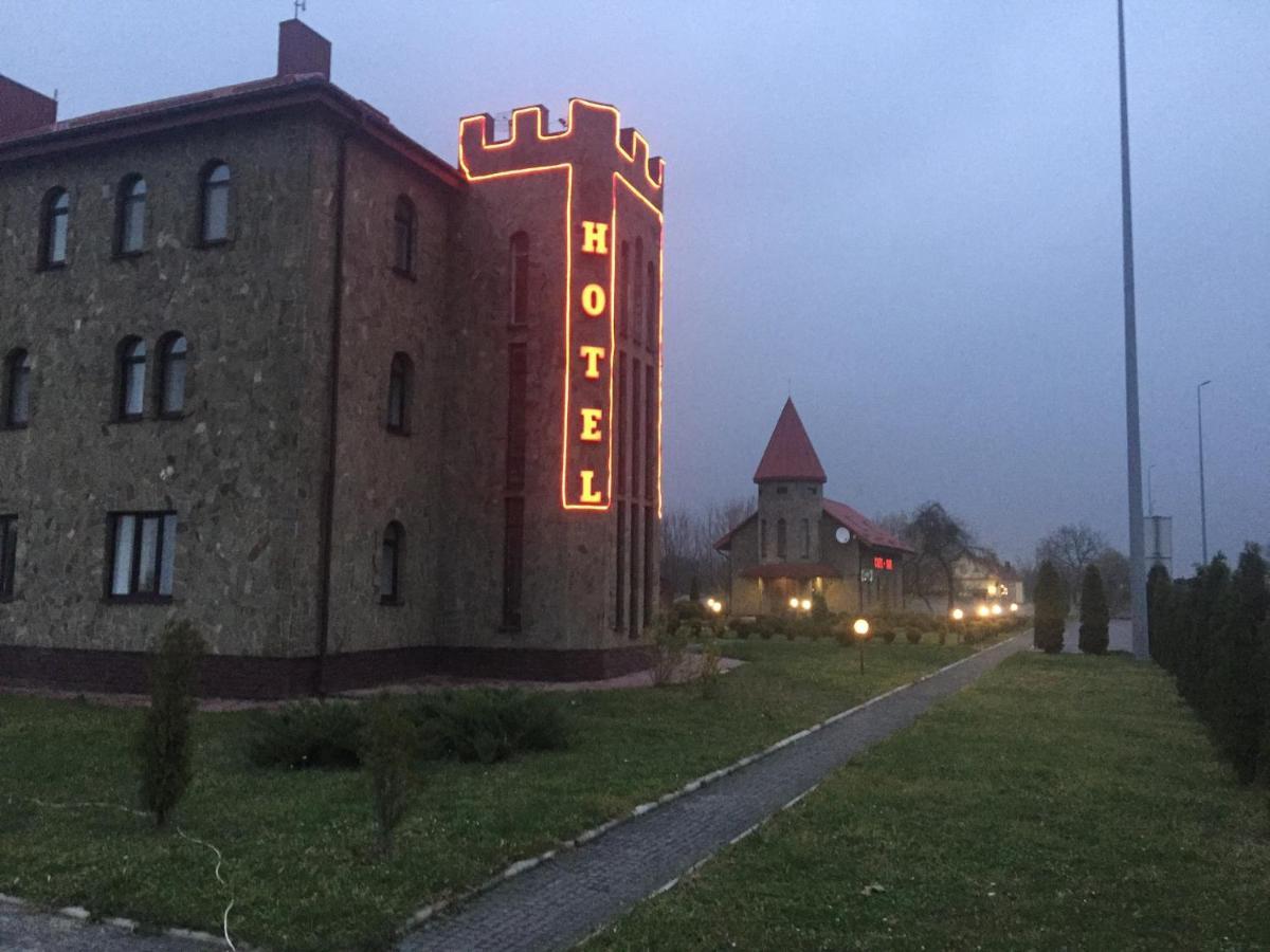 Мотel Vezha 363Kme40 Hotel Molodava Eksteriør billede